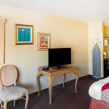 Oyo Hotel Guymon Ok Us-64 Eksteriør bilde
