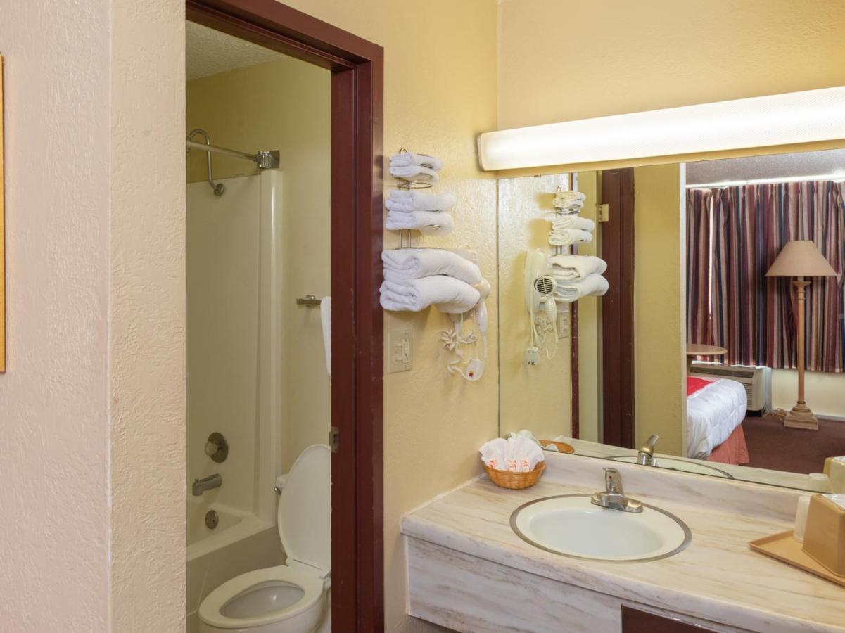 Oyo Hotel Guymon Ok Us-64 Eksteriør bilde